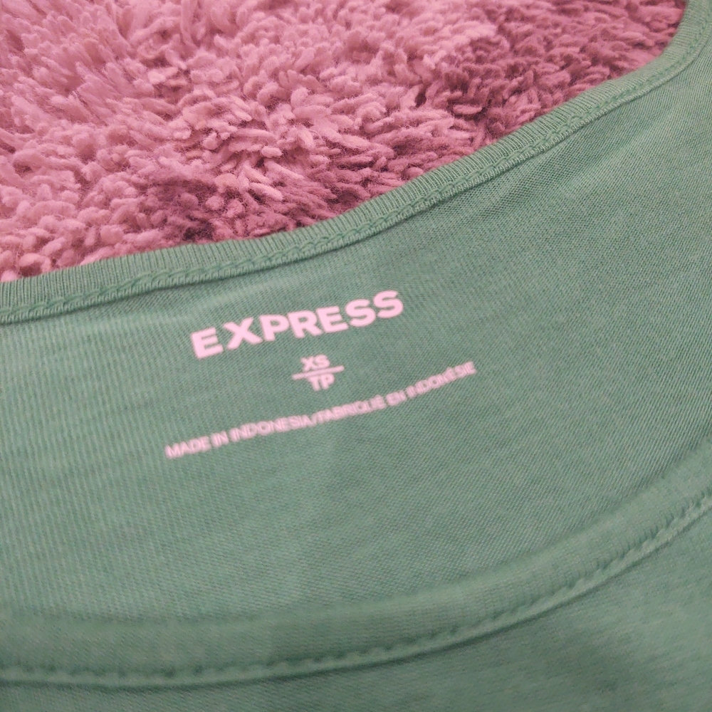Express Top - Picture 4 of 5